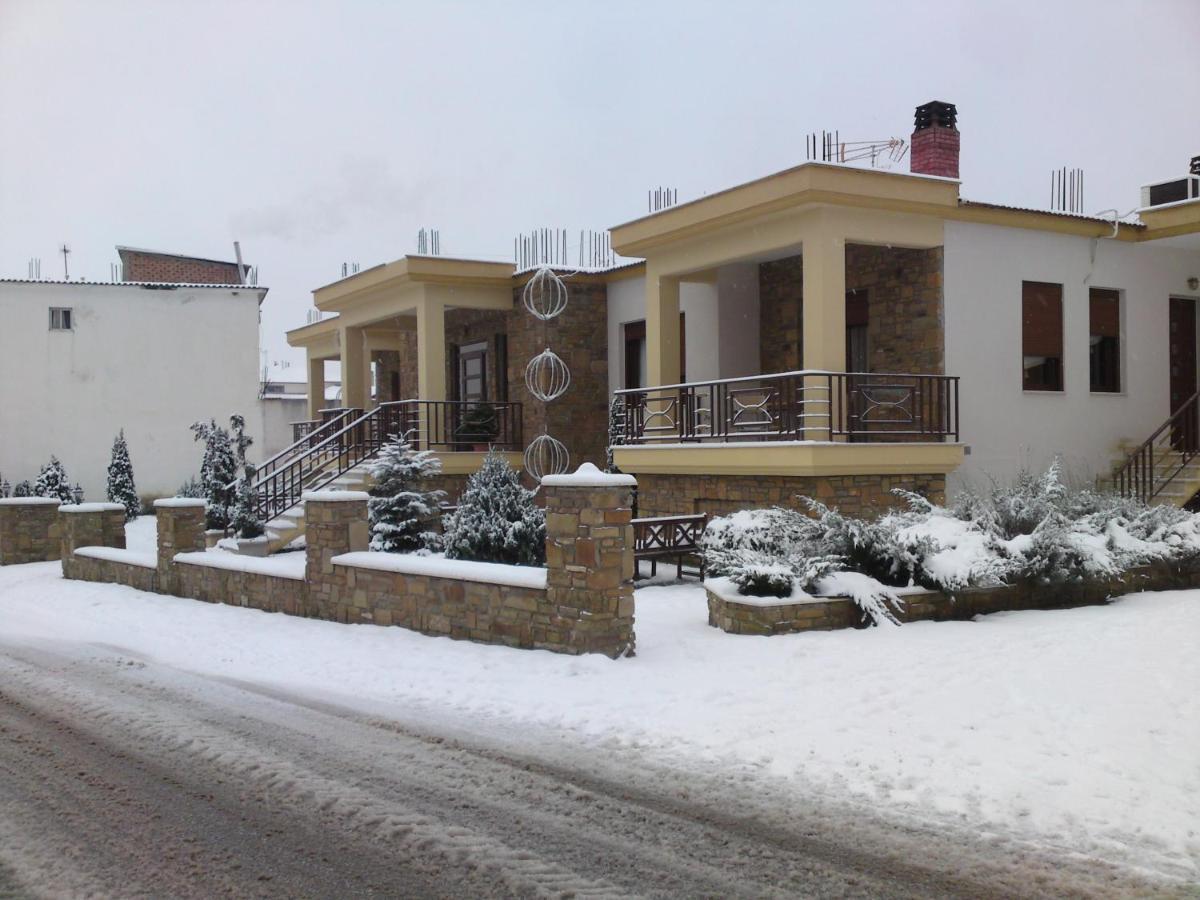 Evenos Villa Káto Loutrákion Habitación foto