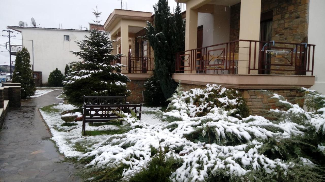 Evenos Villa Káto Loutrákion Exterior foto